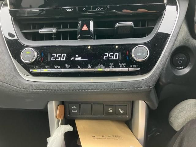 TOYOTA COROLLA CROSS HYBRID 2024 Image 31