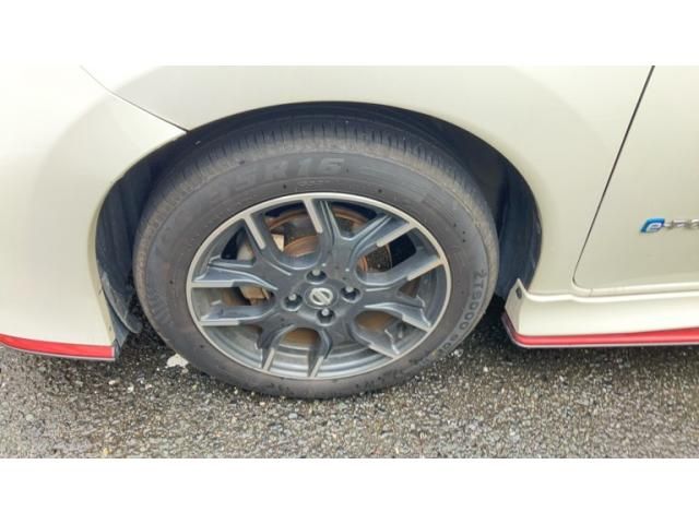 NISSAN NOTE 2017 Image 31