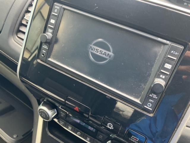 NISSAN SERENA  S-HYBRID 4WD 2017 Image 31