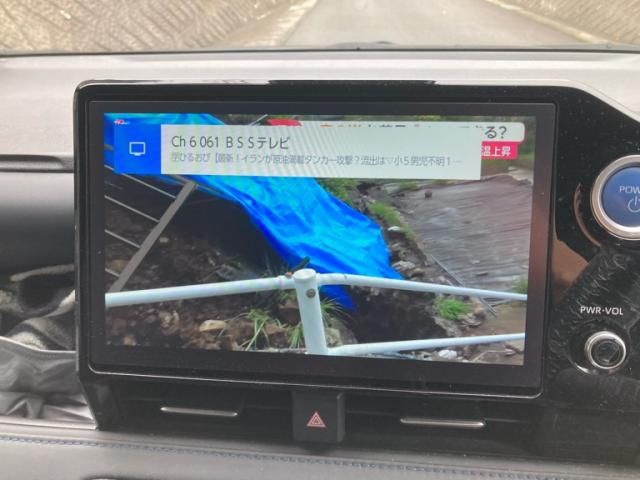 TOYOTA VOXY HYBRID 2022 Image 31