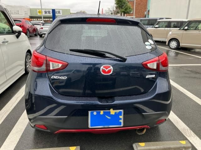 MAZDA DEMIO 2014 Image 31