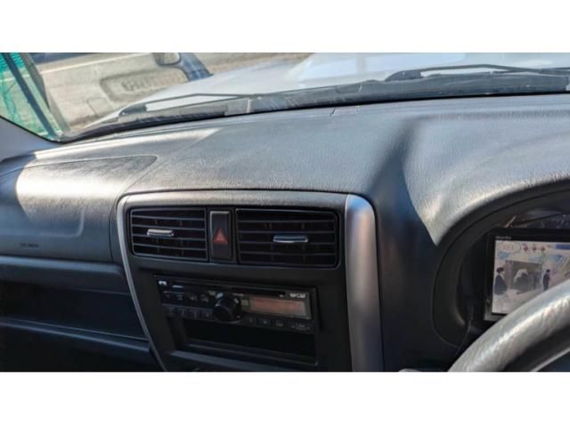 MAZDA AZ-OFFROAD 2013 Image 31