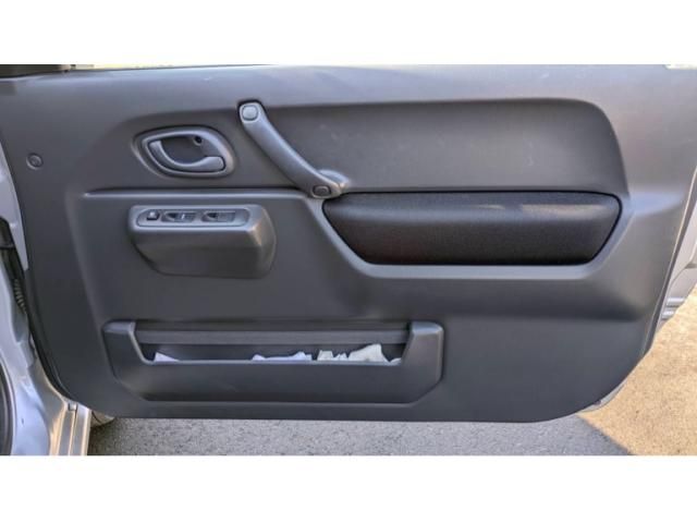 MAZDA AZ-OFFROAD 2013 Image 31