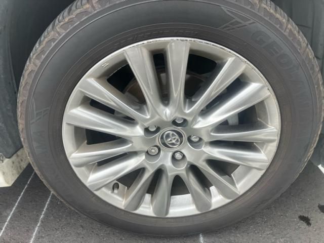 TOYOTA HARRIER HYBRID 2016 Image 31