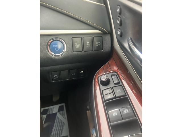 TOYOTA HARRIER HYBRID 2016 Image 31