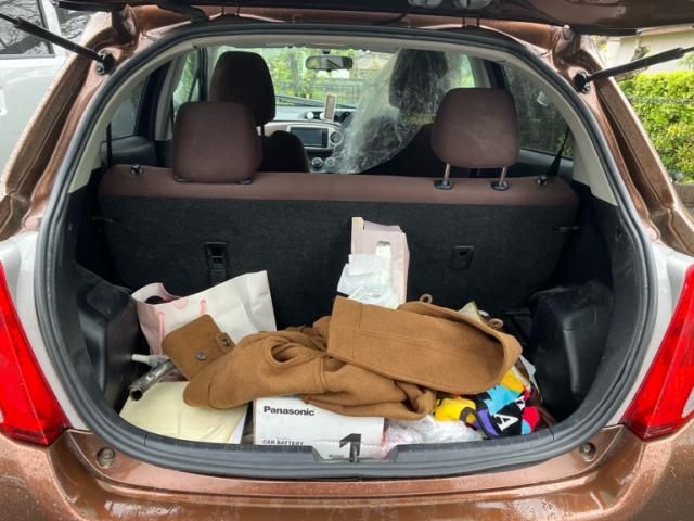 TOYOTA VITZ 2011 Image 31