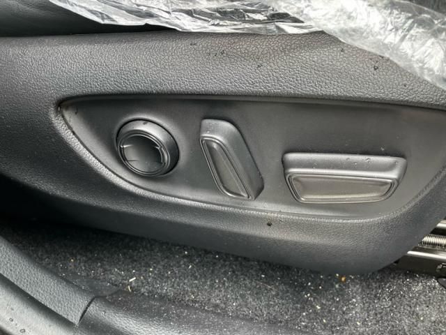 TOYOTA HARRIER 2WD 2023 Image 31