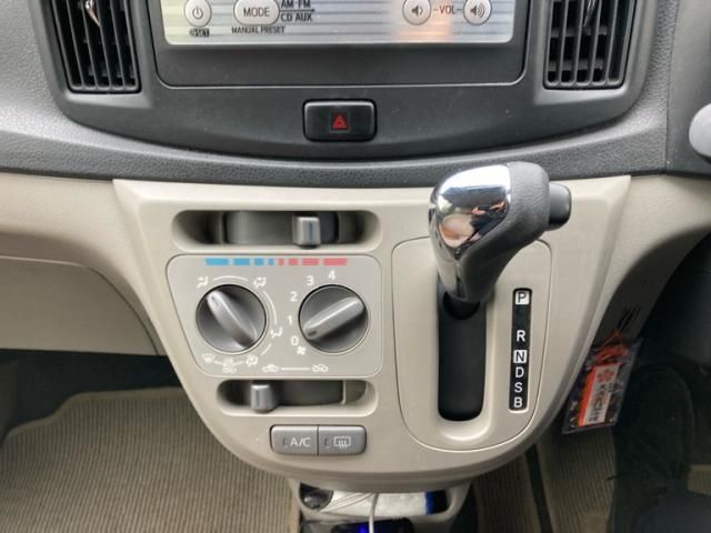 DAIHATSU MIRA E:S 2012 Image 31