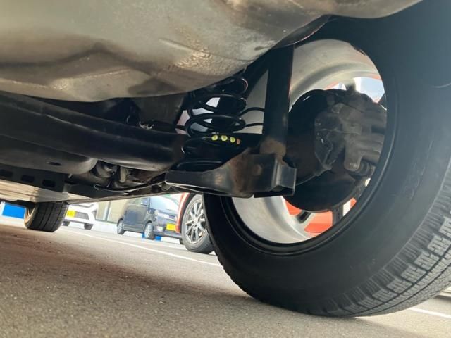 VOLKSWAGEN POLO 2016 Image 31