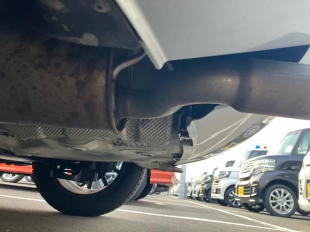 VOLKSWAGEN POLO 2016 Image 31