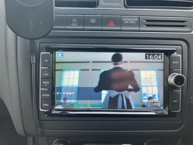 VOLKSWAGEN POLO 2016 Image 31