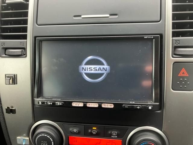 NISSAN TIIDA 2012 Image 31