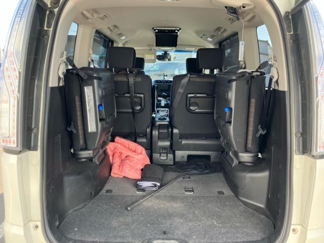 NISSAN SERENA  WG 4WD 2016 Image 31