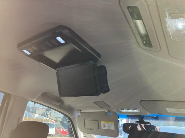 NISSAN SERENA  WG 4WD 2016 Image 31