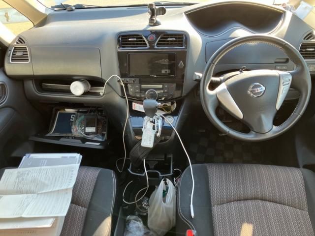 NISSAN SERENA  WG 4WD 2016 Image 31