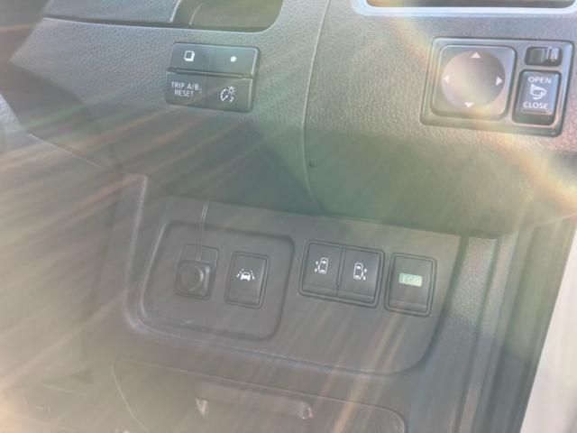 NISSAN SERENA  WG 4WD 2016 Image 31