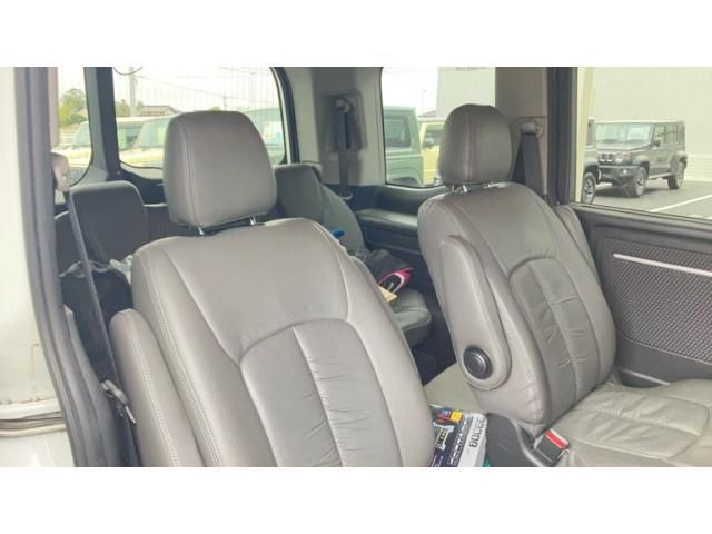 HONDA STEPWAGON SPADA 2015 Image 31