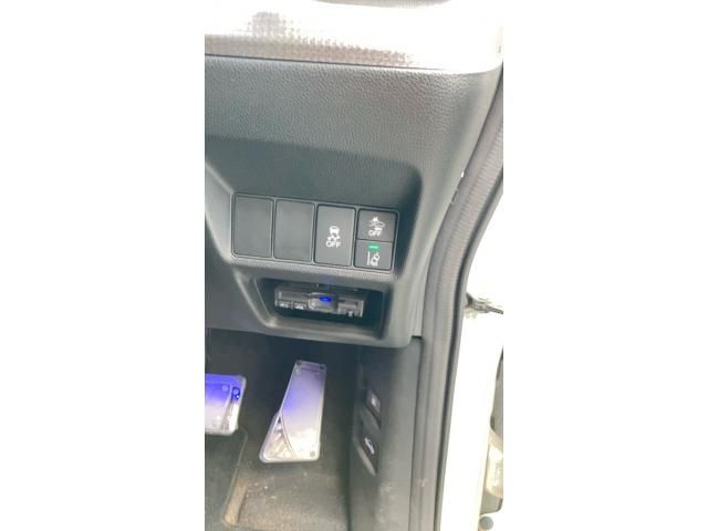 HONDA STEPWAGON SPADA 2015 Image 31