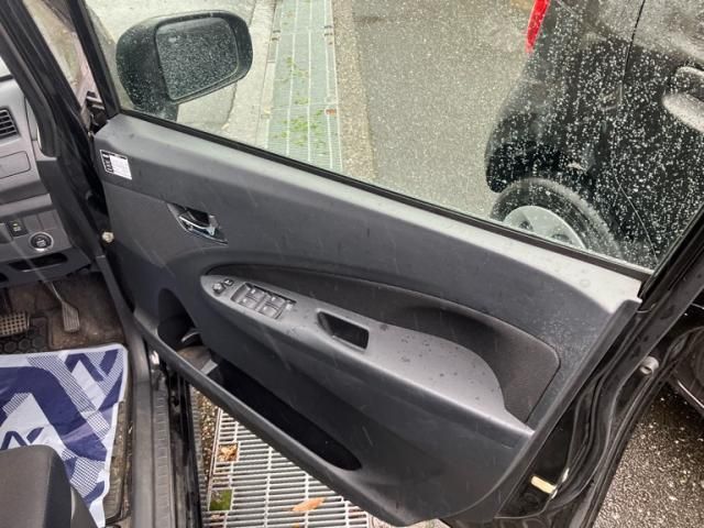 DAIHATSU MOVE CUSTOM 2012 Image 31