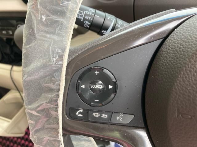 HONDA N BOX 2018 Image 31