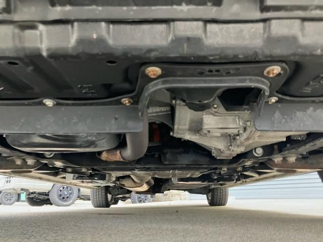 TOYOTA ALPHARD HYBRID 4WD 2018 Image 31