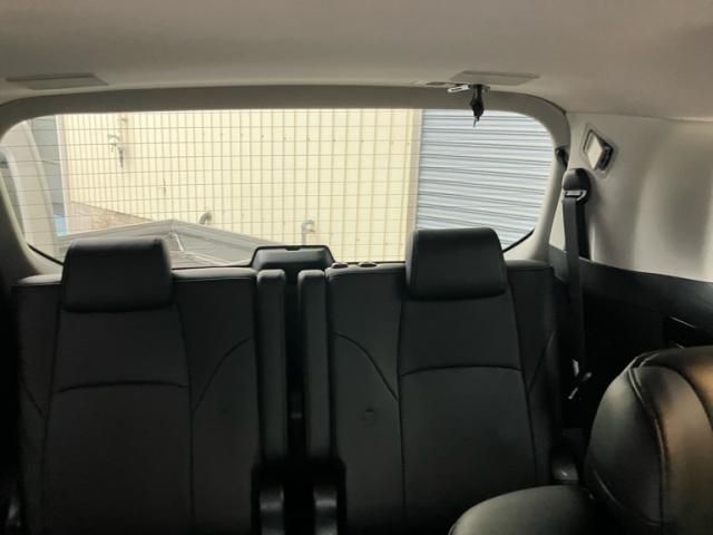 TOYOTA ALPHARD HYBRID 4WD 2018 Image 31