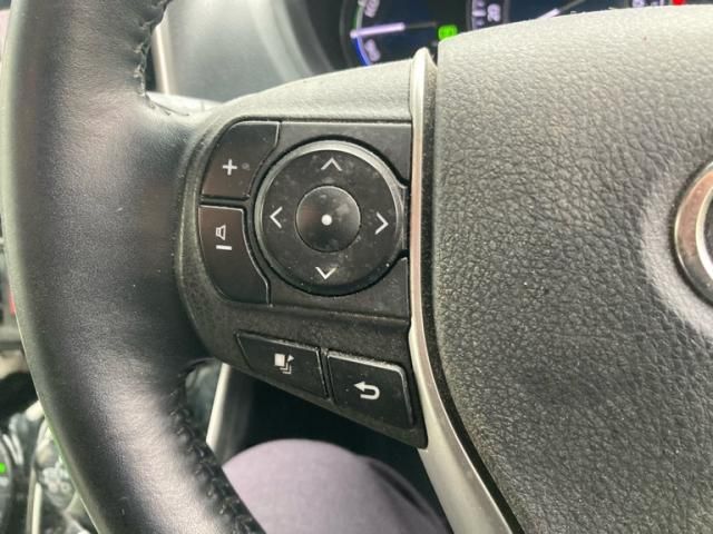 TOYOTA ESQUIRE HYBRID 2018 Image 31