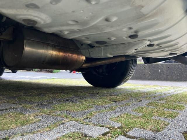 TOYOTA NOAH 2012 Image 31