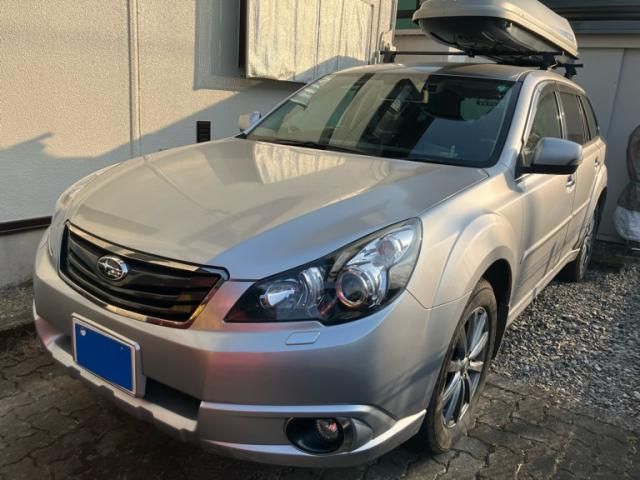 SUBARU LEGACY OUTBACK 2011 Image 31