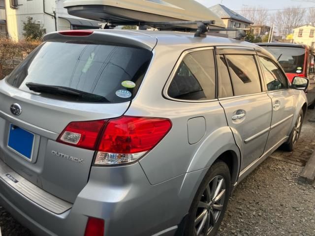 SUBARU LEGACY OUTBACK 2011 Image 31