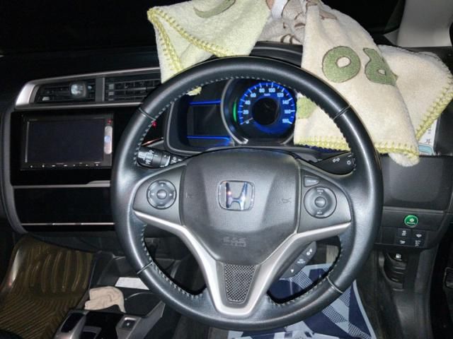 HONDA FIT HYBRID 2015 Image 31