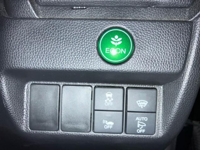 HONDA FIT HYBRID 2015 Image 31