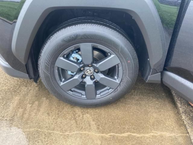 TOYOTA RAV4 HYBRID 4WD 2026 Image 31