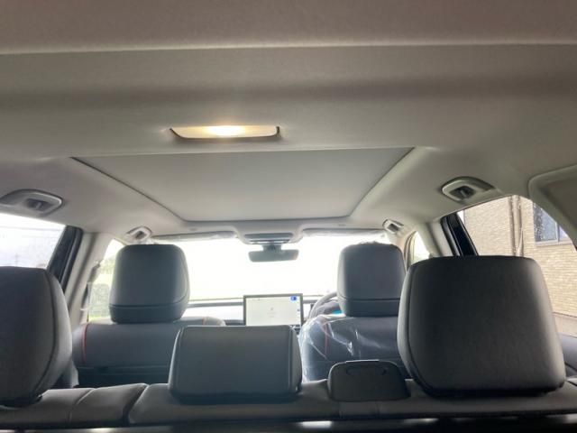 TOYOTA RAV4 HYBRID 4WD 2026 Image 31