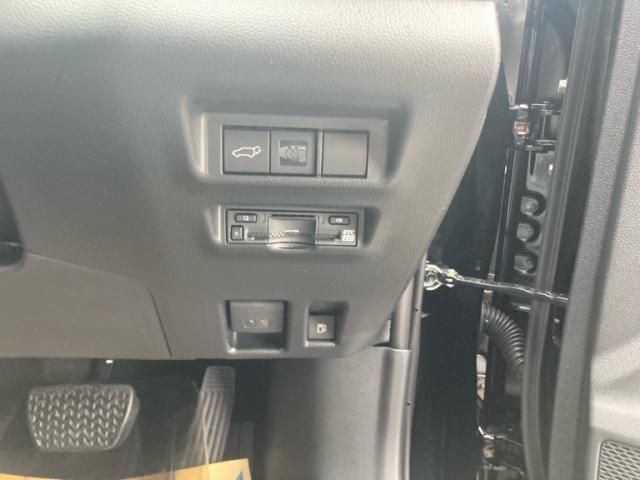 TOYOTA RAV4 HYBRID 4WD 2026 Image 31