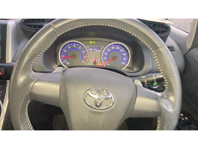 TOYOTA WISH 2013 Image 31