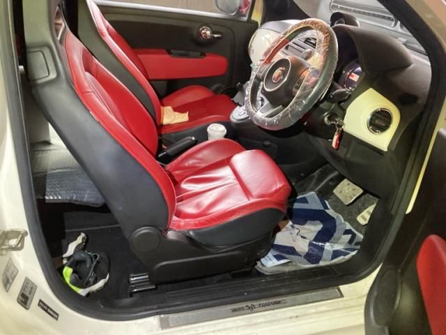 FIAT ABARTH 595C 2015 Image 31