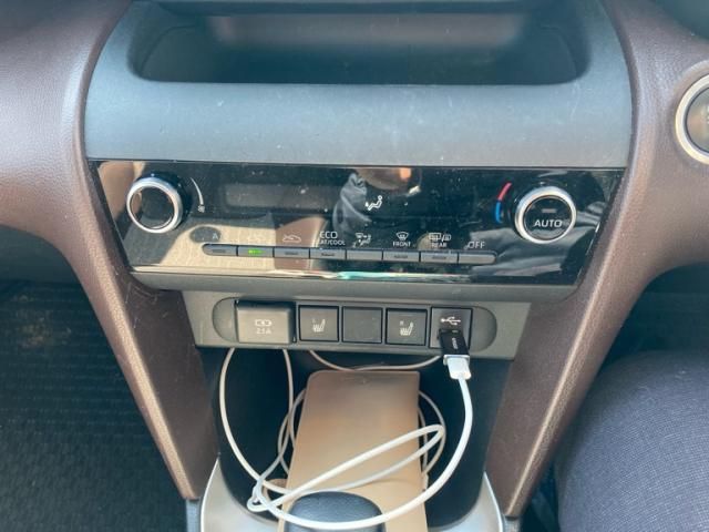 TOYOTA YARIS CROSS 2021 Image 31