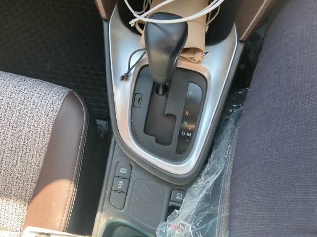 TOYOTA YARIS CROSS 2021 Image 31