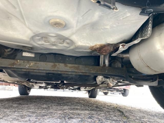 TOYOTA VITZ 2005 Image 31