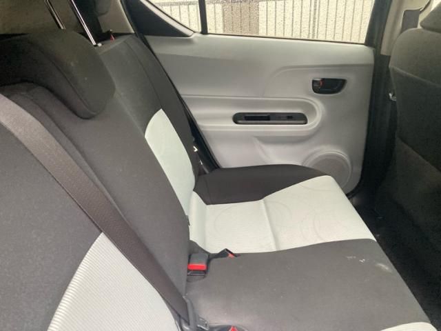 TOYOTA AQUA 2012 Image 31