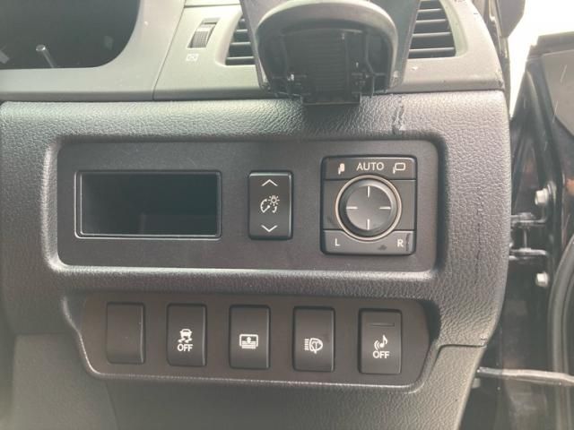 TOYOTA LEXUS HS250H 2012 Image 31