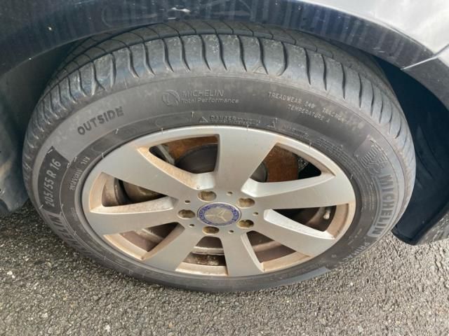 MERCEDES BENZ C CLAS 2012 Image 31