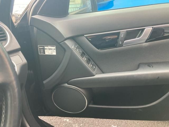 MERCEDES BENZ C CLAS 2012 Image 31
