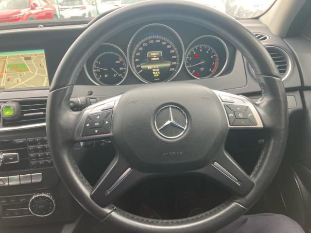 MERCEDES BENZ C CLAS 2012 Image 31
