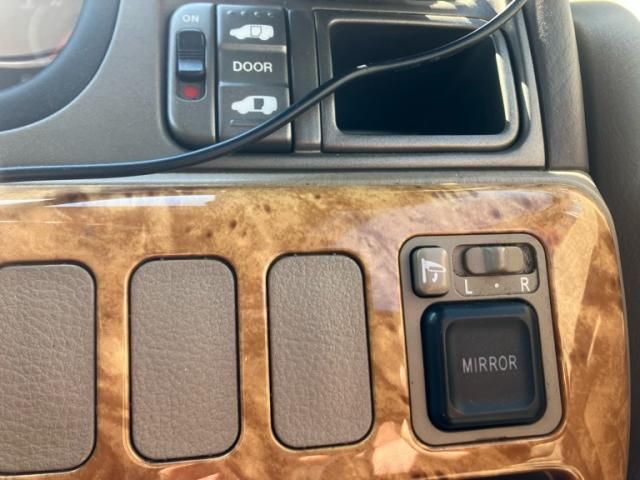 HONDA STEPWAGON 4WD 2003 Image 31