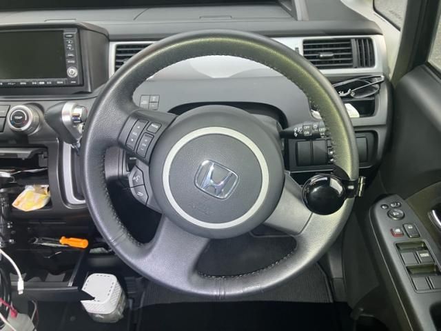 HONDA STEPWAGON SPADA 2009 Image 31