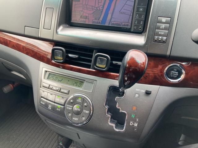 TOYOTA ESTIMA 2010 Image 31