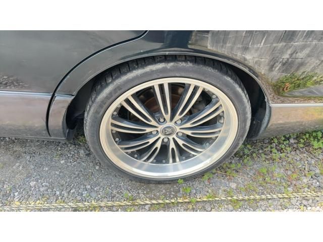 TOYOTA CELSIOR 1999 Image 31