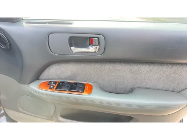 TOYOTA CELSIOR 1999 Image 31